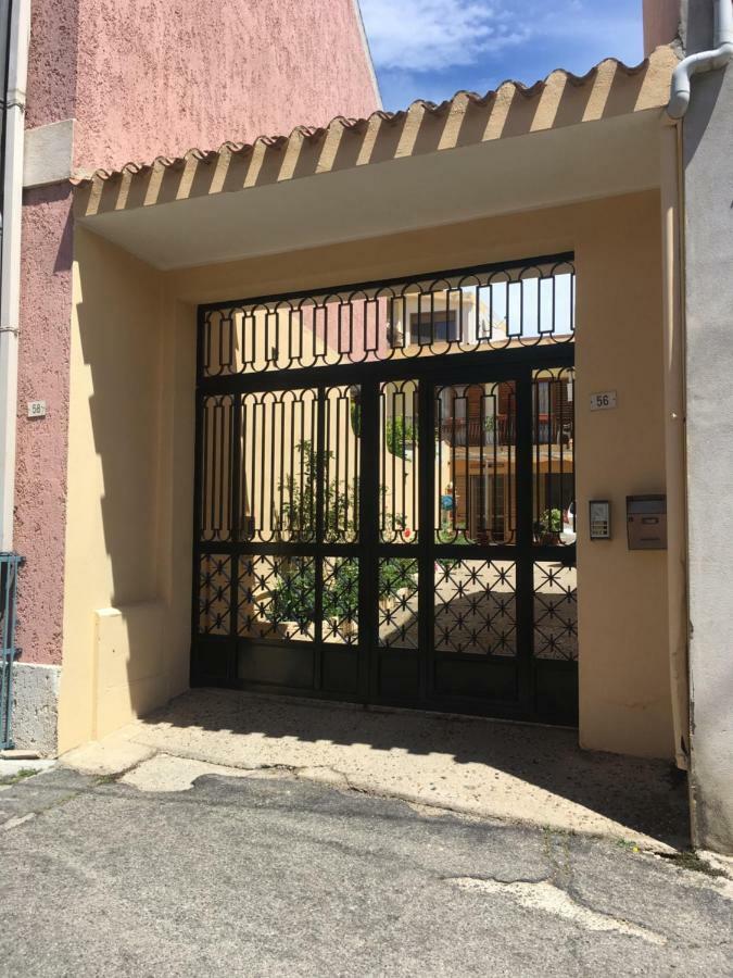 Anna Apartment Villaputzu Exterior photo